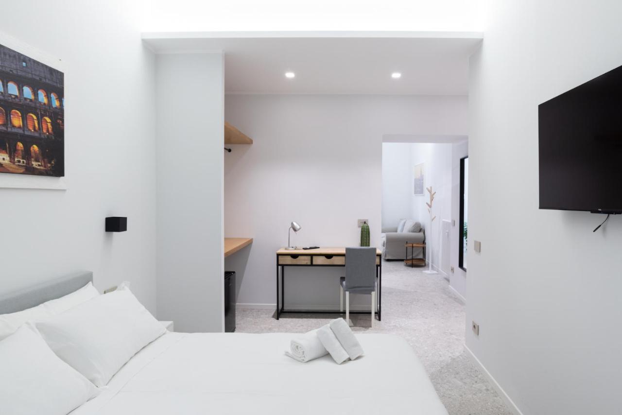 White Home Suite And Rooms Roma Dış mekan fotoğraf