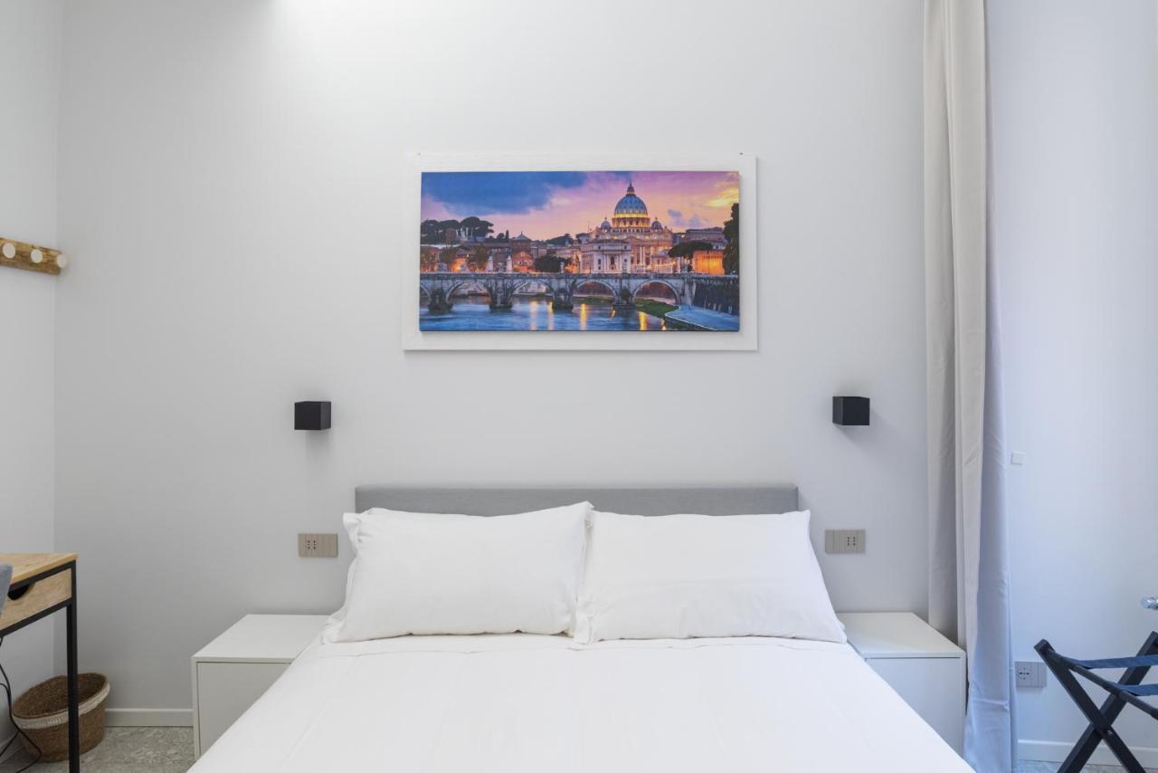 White Home Suite And Rooms Roma Dış mekan fotoğraf