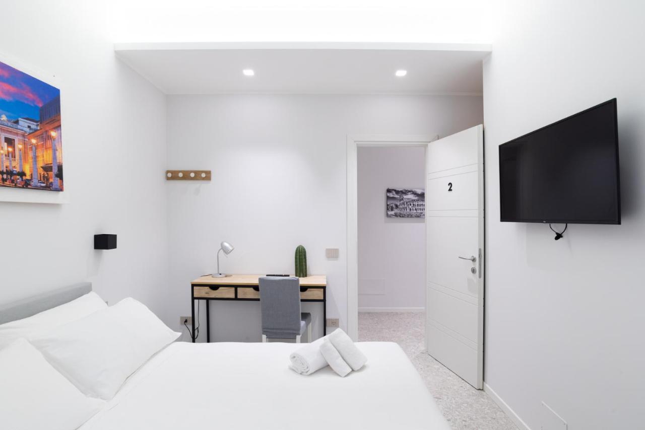 White Home Suite And Rooms Roma Dış mekan fotoğraf
