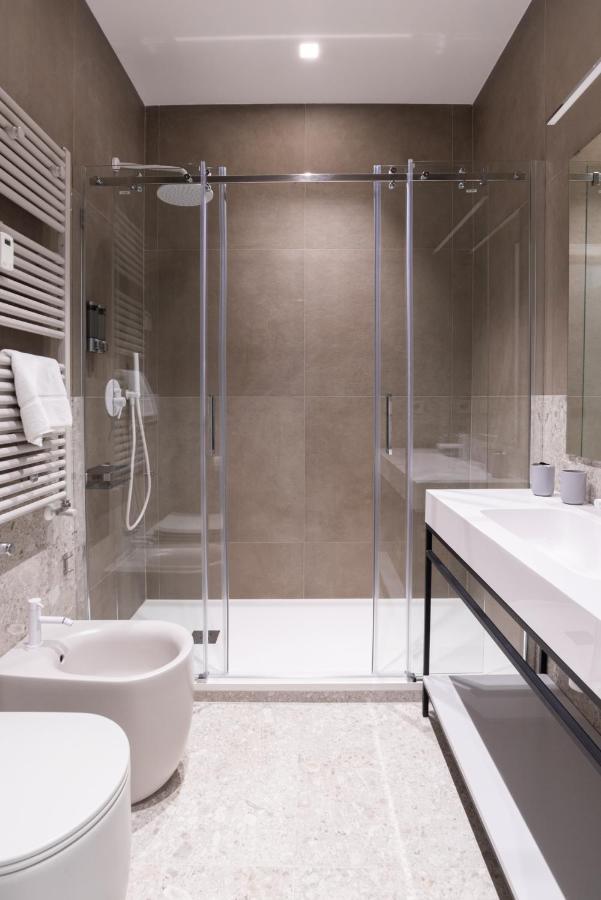 White Home Suite And Rooms Roma Dış mekan fotoğraf
